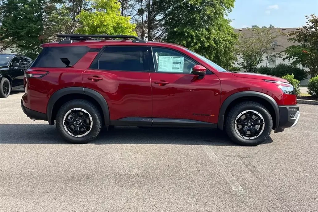2025 Nissan Pathfinder Rock Creek photo 1
