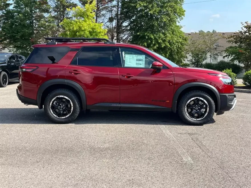 2025 Nissan Pathfinder Rock Creek photo 1