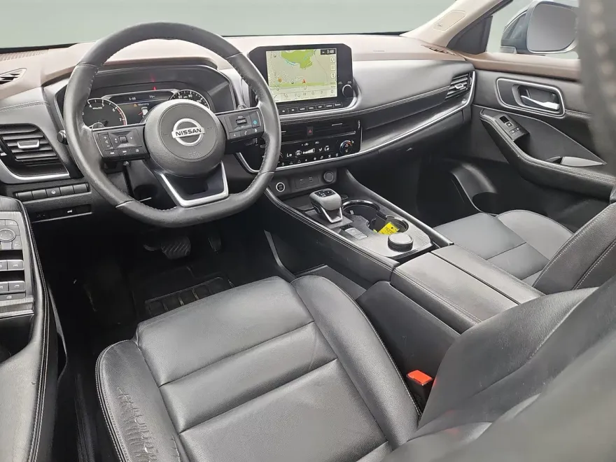 2021 Nissan Rogue SL photo 1