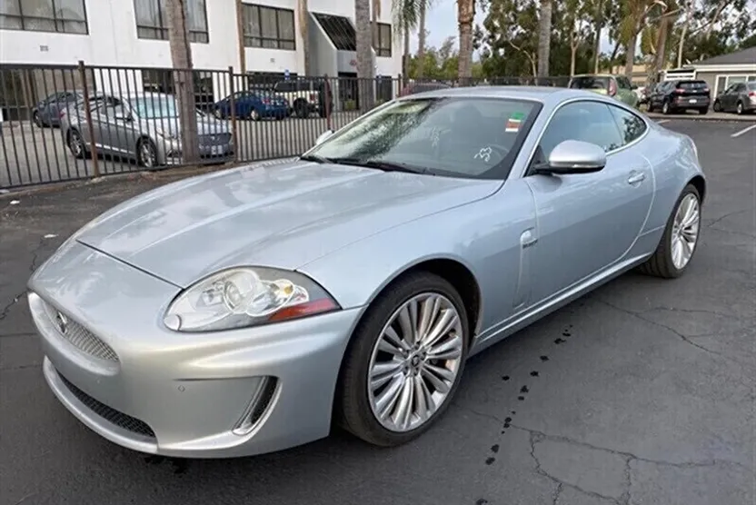 2011 Jaguar XK photo 1