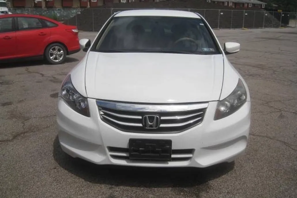 2011 Honda Accord SE photo 1