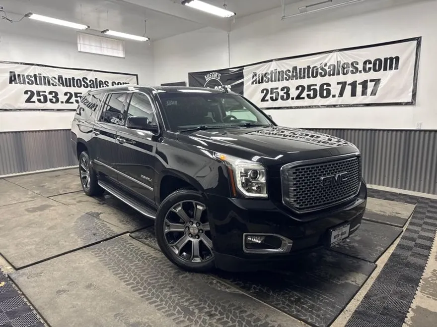 2017 Gmc Yukon XL Denali photo 1