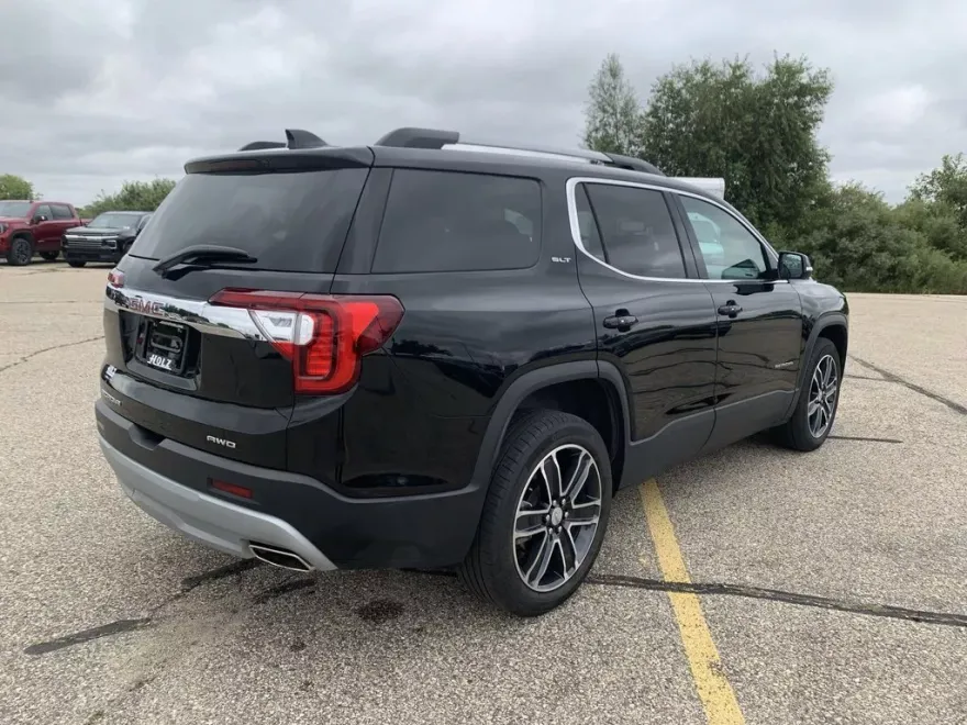 2023 Gmc Acadia SLT photo 1