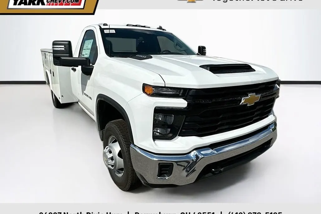 2025 Chevrolet Silverado 3500HD Work Truck photo 1