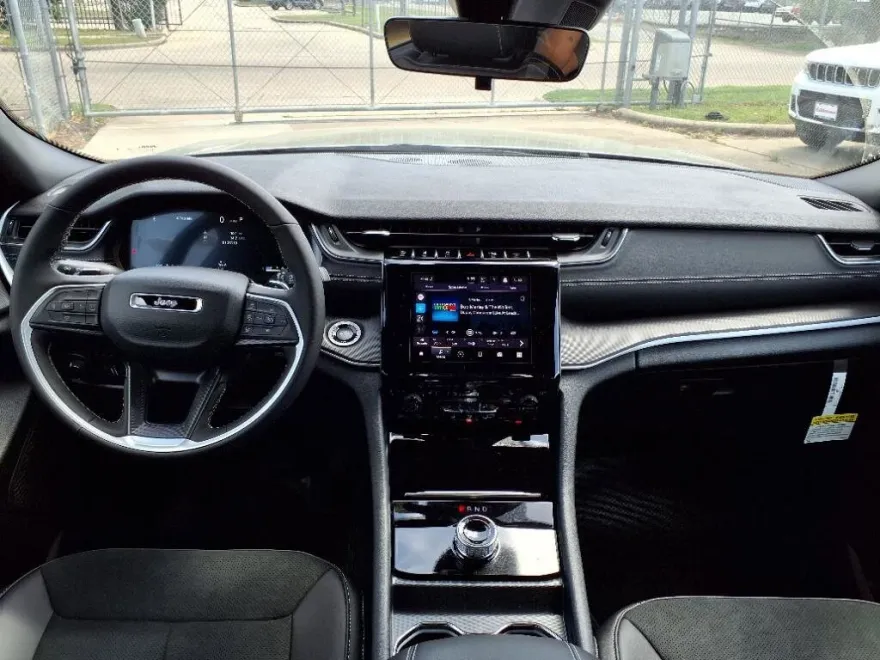 2025 Jeep Grand Cherokee Altitude X photo 1