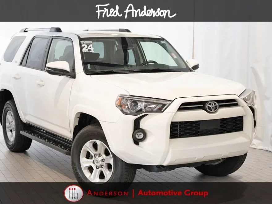 2024 Toyota 4Runner SR5 Premium photo 1