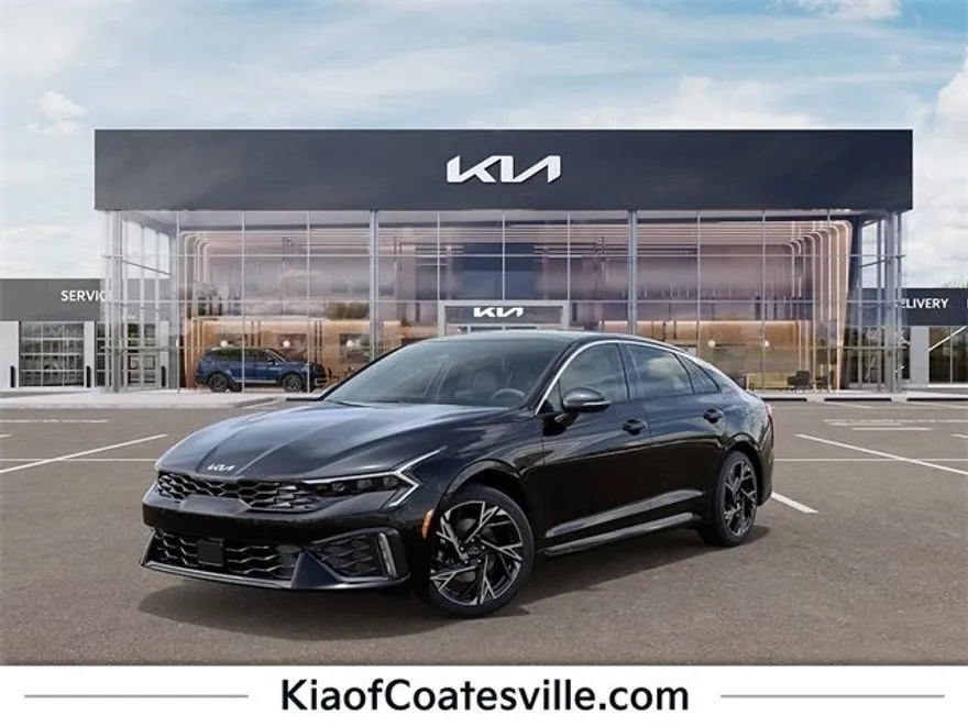 2025 Kia K5 GT-Line photo 1