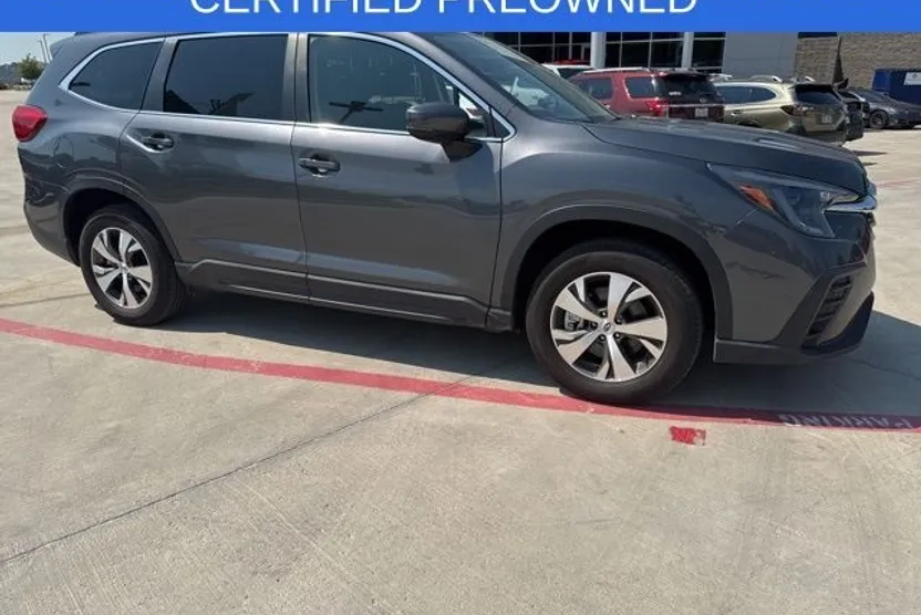 2024 Subaru Ascent Premium photo 1