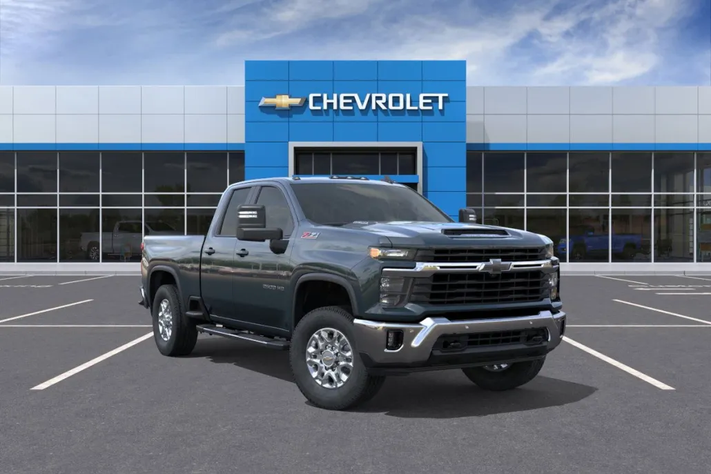 2026 Chevrolet Silverado 2500HD LT photo 1