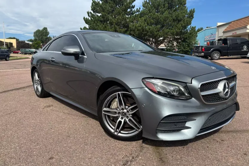 2018 Mercedes Benz E 400 4MATIC Coupe photo 1