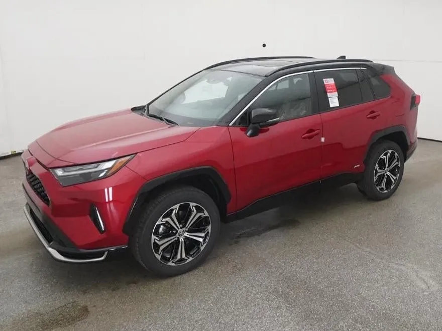 2025 Toyota RAV4 Hybrid XSE photo 1
