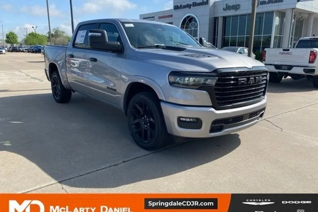 2025 Ram 1500 Laramie photo 1