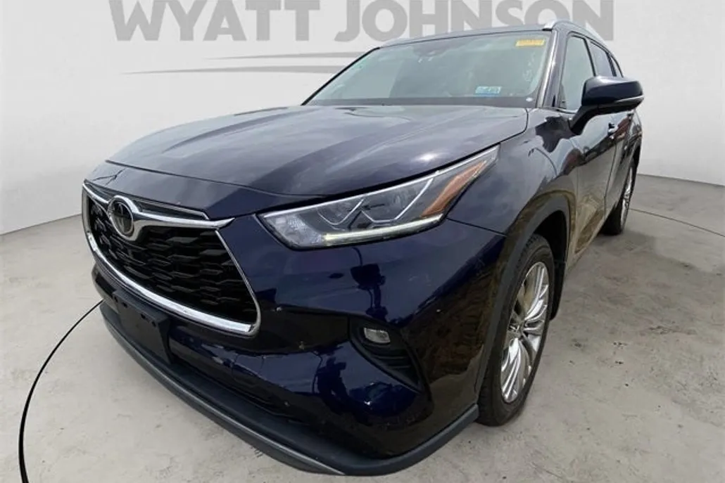 2021 Toyota Highlander Platinum photo 1
