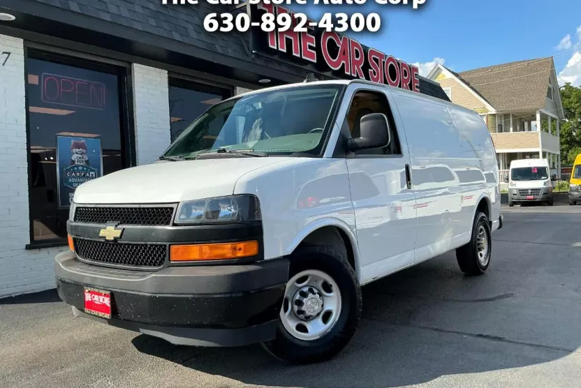2019 Chevrolet Express Cargo Van 3500 photo 1