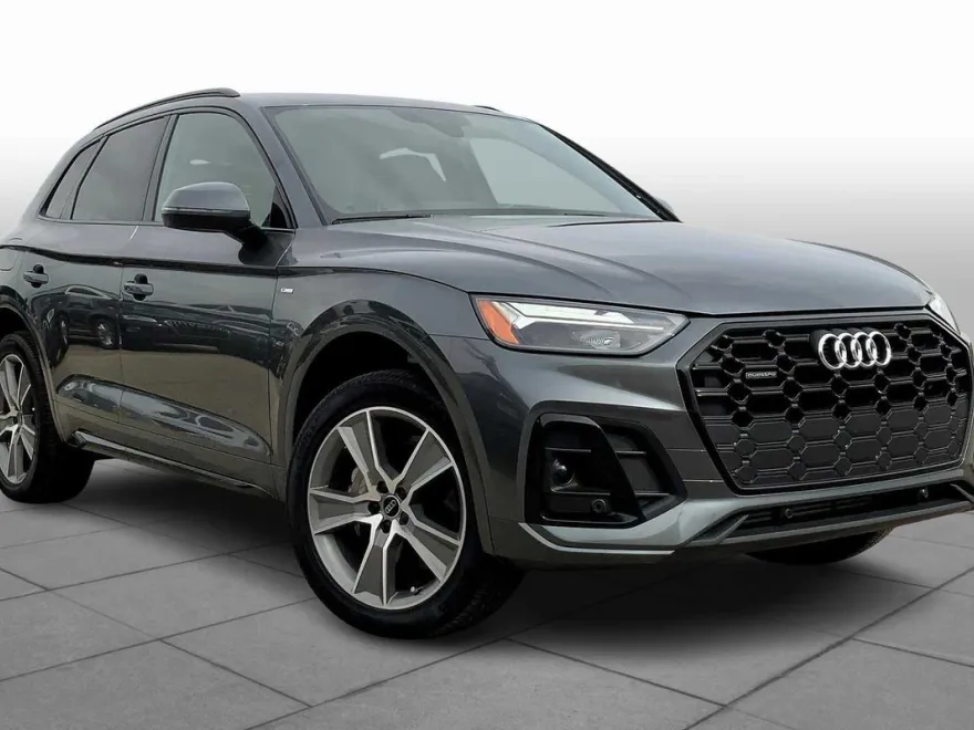 2025 Audi Q5 S line Premium 45 TFSI photo 1