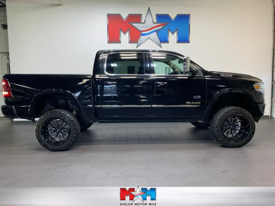 2020 Ram 1500 Limited photo 1