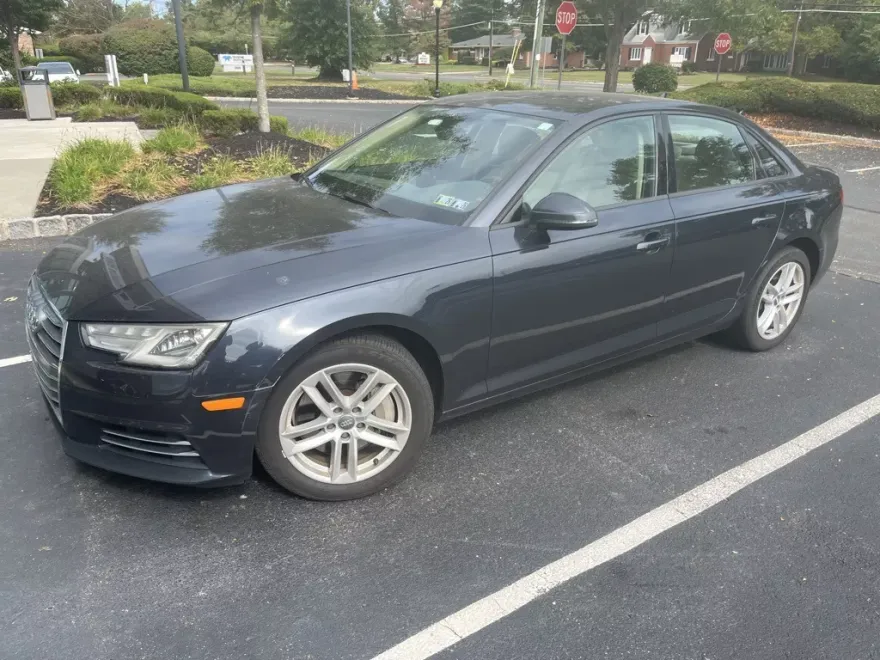 2017 Audi A4 2.0T Premium Quattro photo 1