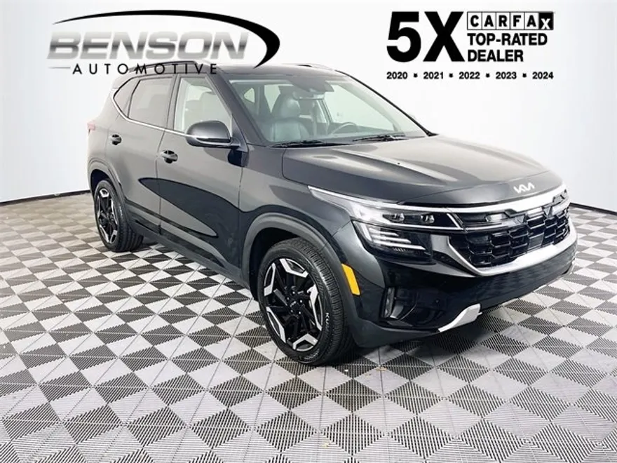 2024 Kia Seltos SX photo 1