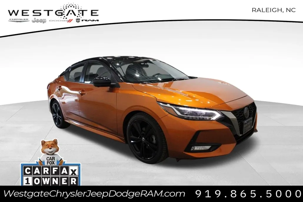 2022 Nissan Sentra SR photo 1