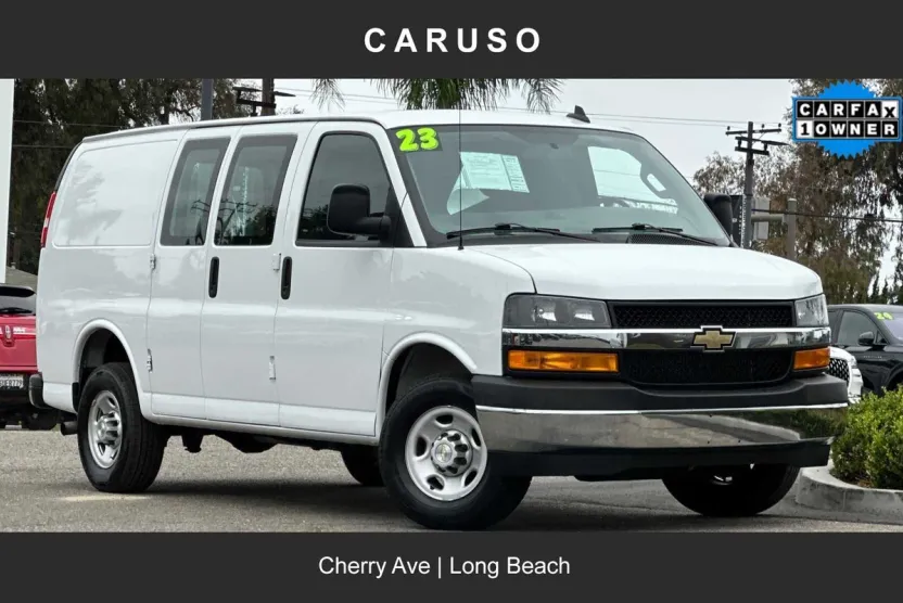 2023 Chevrolet Express 2500 Work Cargo Van photo 1