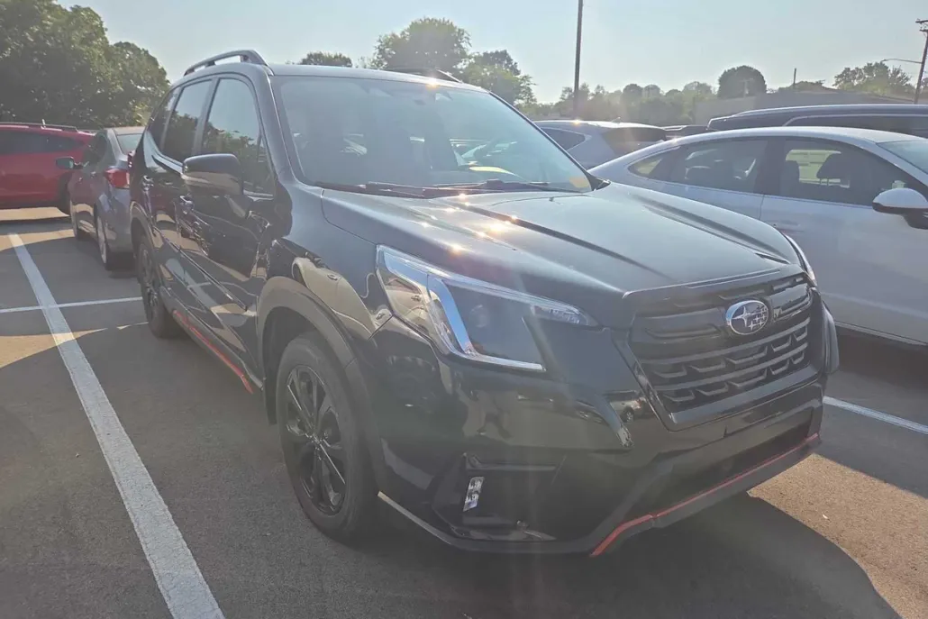2022 Subaru Forester Sport photo 1