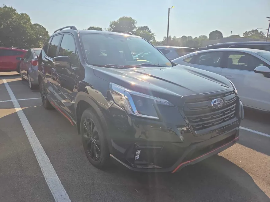 2022 Subaru Forester Sport photo 1