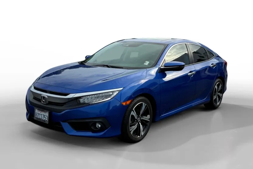 2017 Honda Civic Touring photo 1