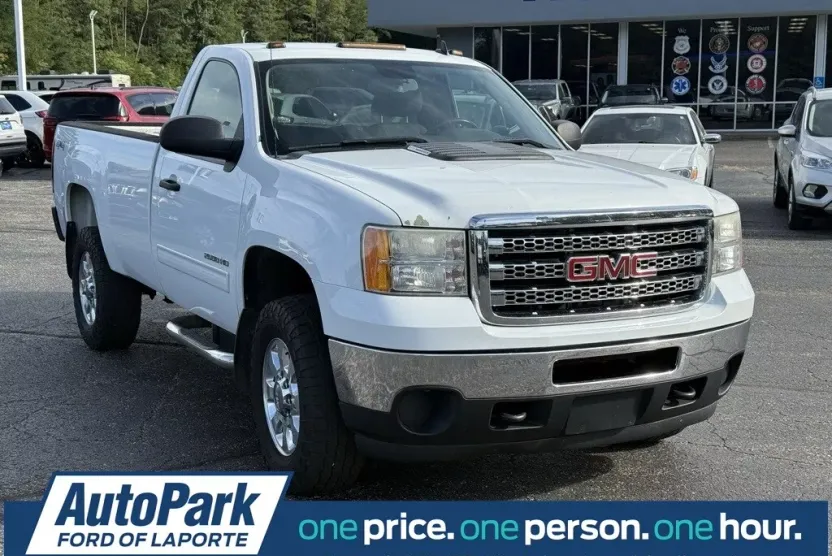 2014 Gmc Sierra SLE photo 1