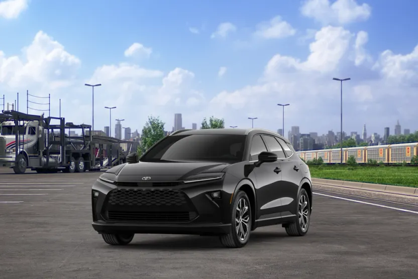 2025 Toyota Crown Signia XLE photo 1