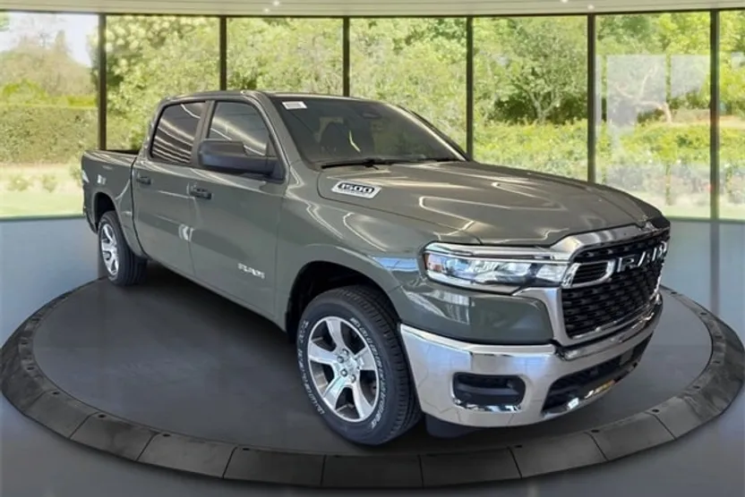 2026 Ram 1500 Tradesman photo 1