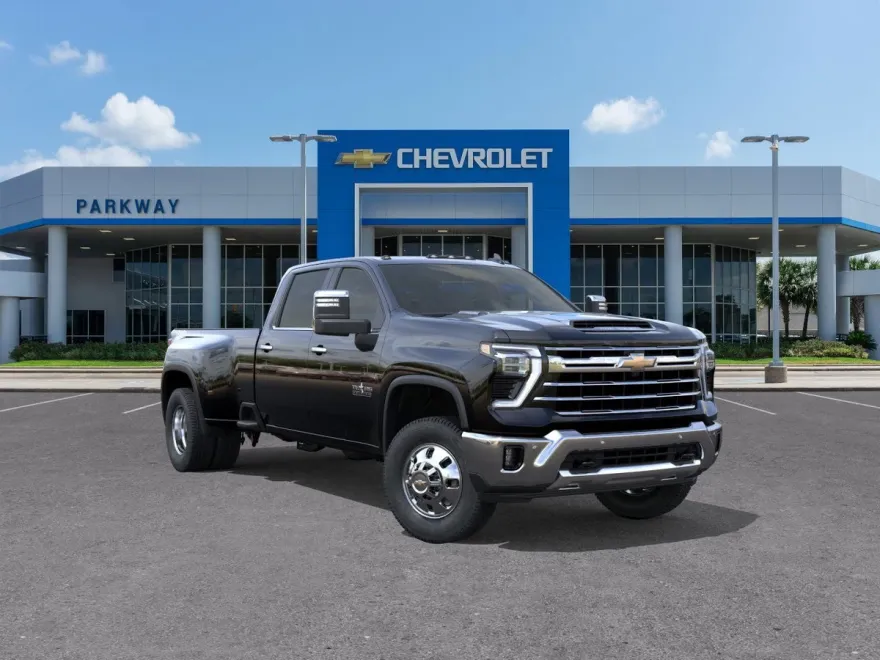2026 Chevrolet Silverado 3500HD LTZ photo 1