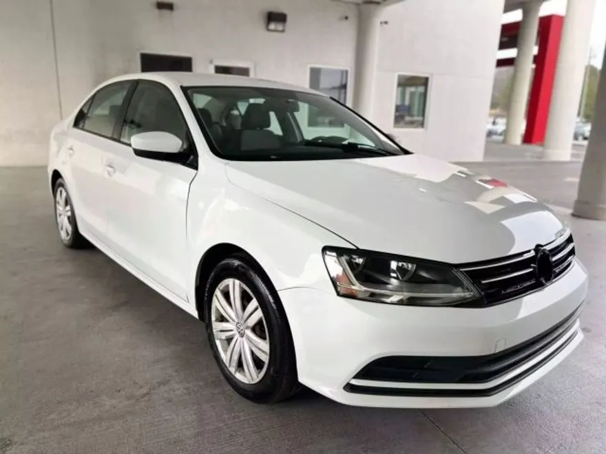 2018 Volkswagen Jetta 1.4T photo 1