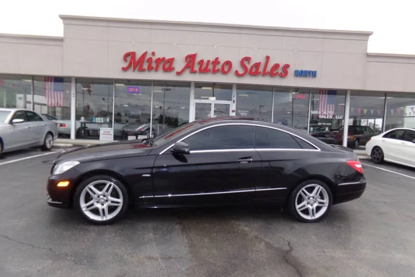 2012 Mercedes Benz E 350 photo 1