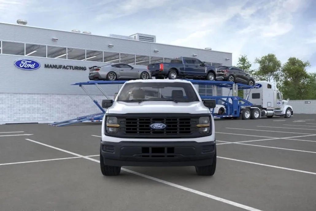 2025 Ford F-150 XL photo 1