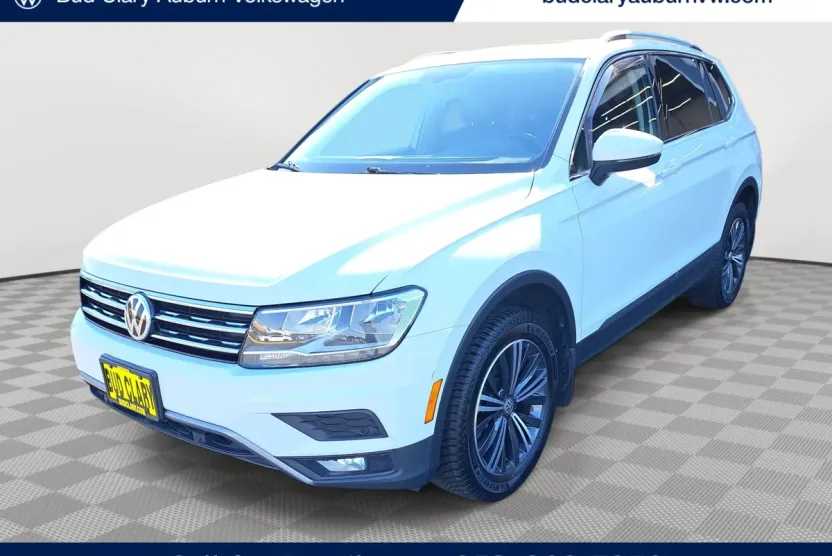 2019 Volkswagen Tiguan SEL photo 1