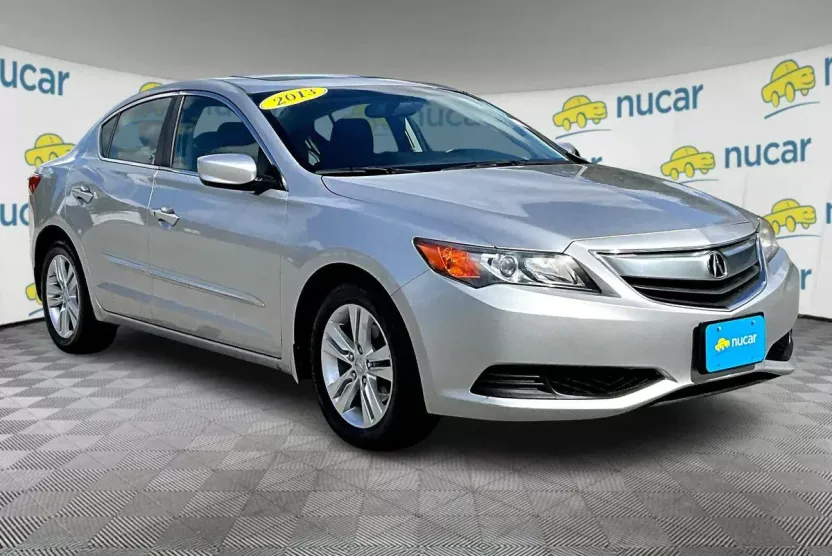 2013 Acura ILX 2.0L photo 1