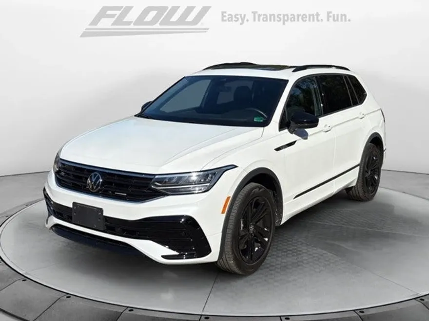 2023 Volkswagen Tiguan SE R-Line Black photo 1