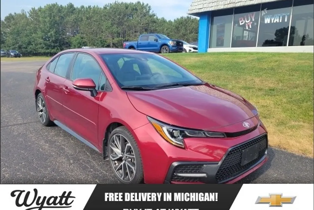 2022 Toyota Corolla SE photo 1
