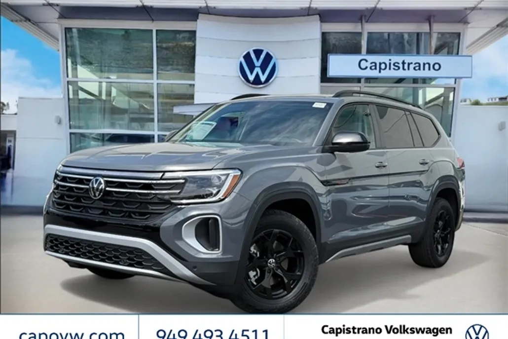 2025 Volkswagen Atlas Peak Edition SE photo 1