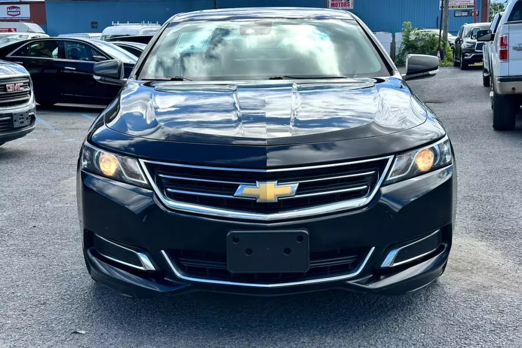 2016 Chevrolet Impala 2LT photo 1
