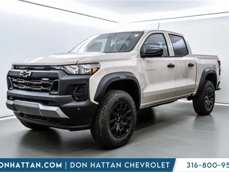 2026 Chevrolet Colorado Trail Boss photo 1