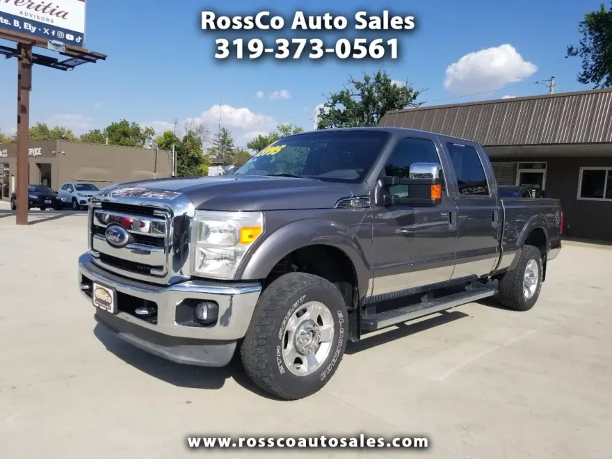 2011 Ford F-250 XLT photo 1