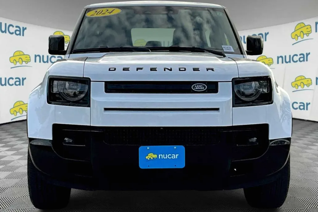 2024 Land Rover Defender X-Dynamic SE photo 1