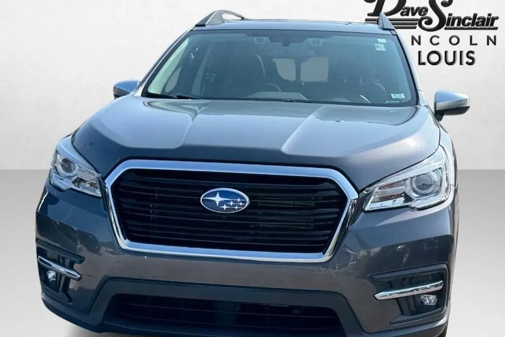 2022 Subaru Ascent Touring photo 1