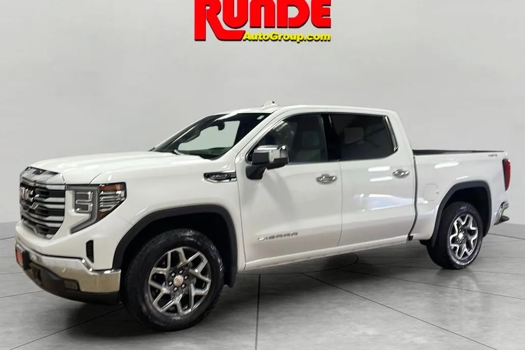 2024 Gmc Sierra 1500 SLT photo 1
