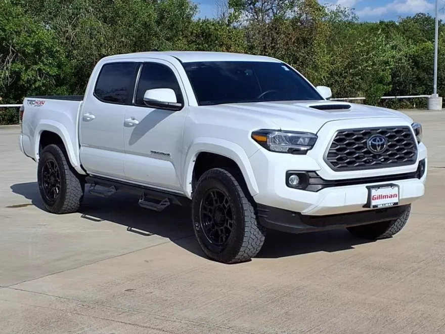 2023 Toyota Tacoma TRD Sport Double Cab photo 1
