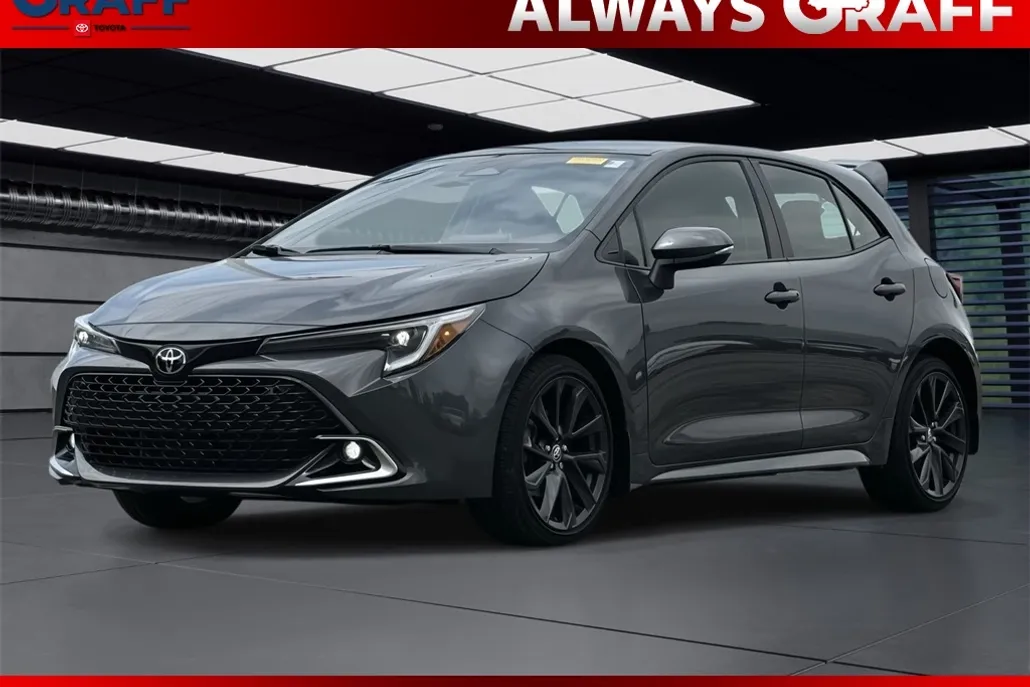 2024 Toyota Corolla XSE photo 1