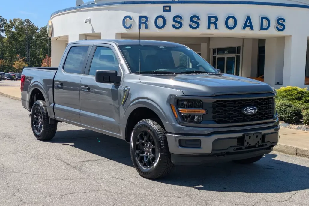 2025 Ford F-150 STX photo 1
