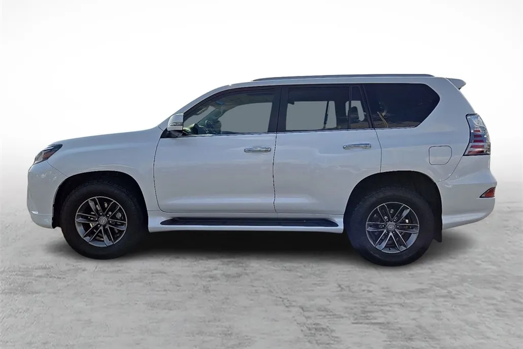 2020 Lexus GX 460 photo 1