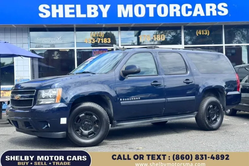 2007 Chevrolet Suburban 1500 LT photo 1